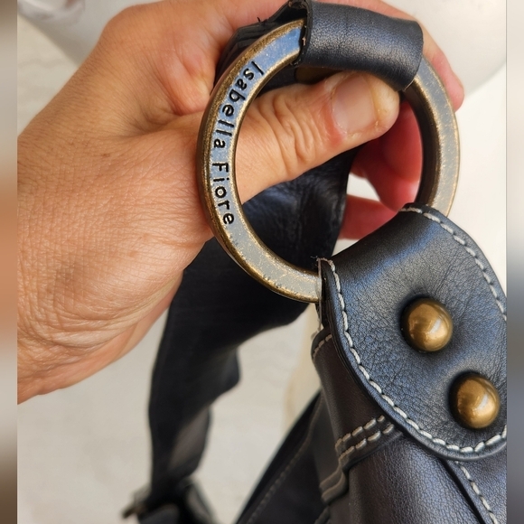 ISABELLA FIORE SUPER SOFT LEATHER HOBO BIG BAG - Picture 6 of 12